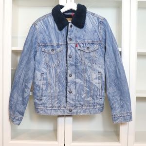 Levi's Light Blue Denim Jacket with Dark Blue Sherpa Collar